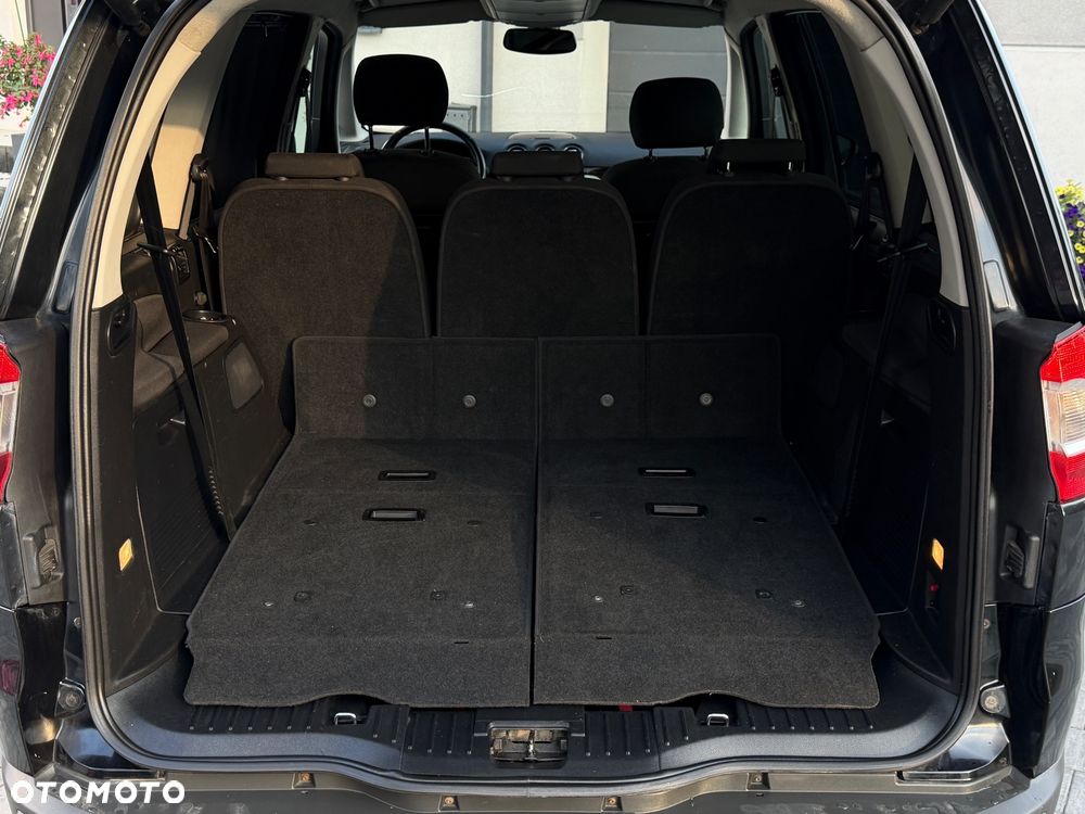 Ford Galaxy 2.0 TDCi Titanium - 17