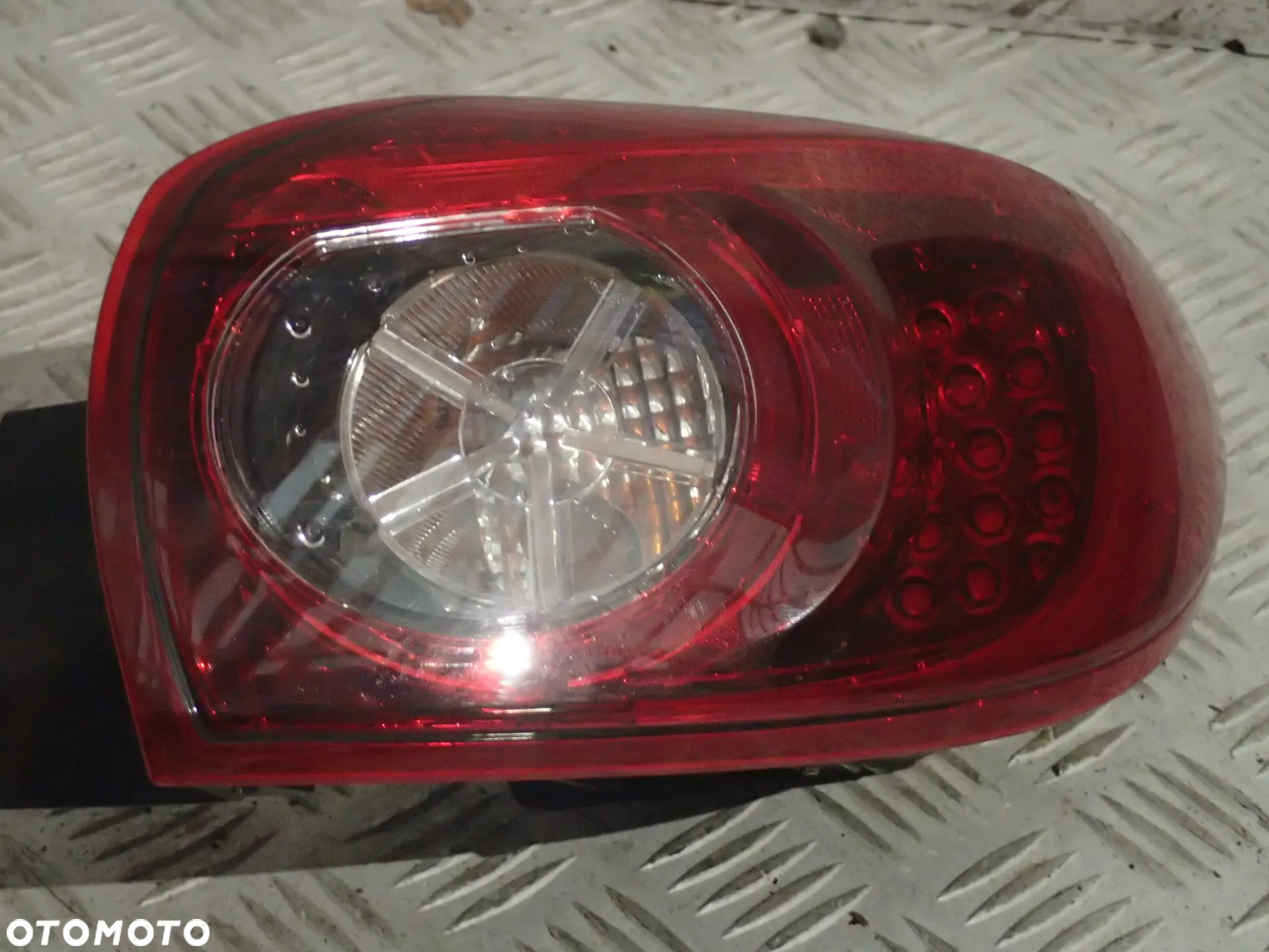 LAMPA PRAWA TYLNA LED MAZDA 3 III BM B45D-51150 - 4