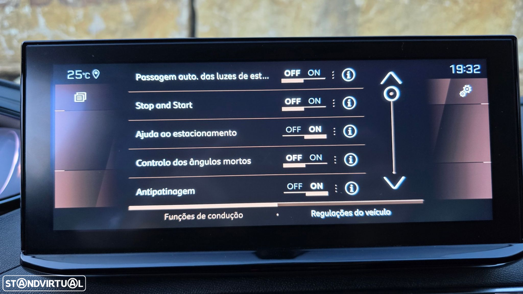 Peugeot 5008 1.5 BlueHDi GT - 28