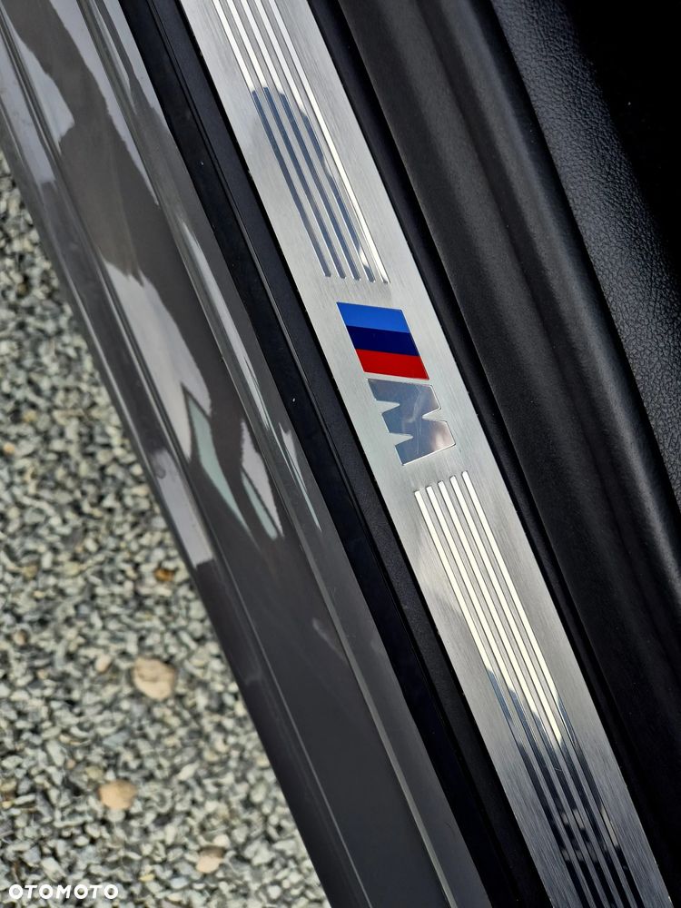 BMW Seria 5 520e M Sport sport - 11