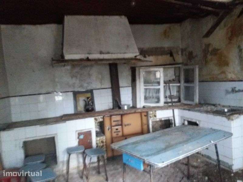 Moradia para Restauro em Reboreda, Vila Nova de Cerveira - Grande imagem: 3/12