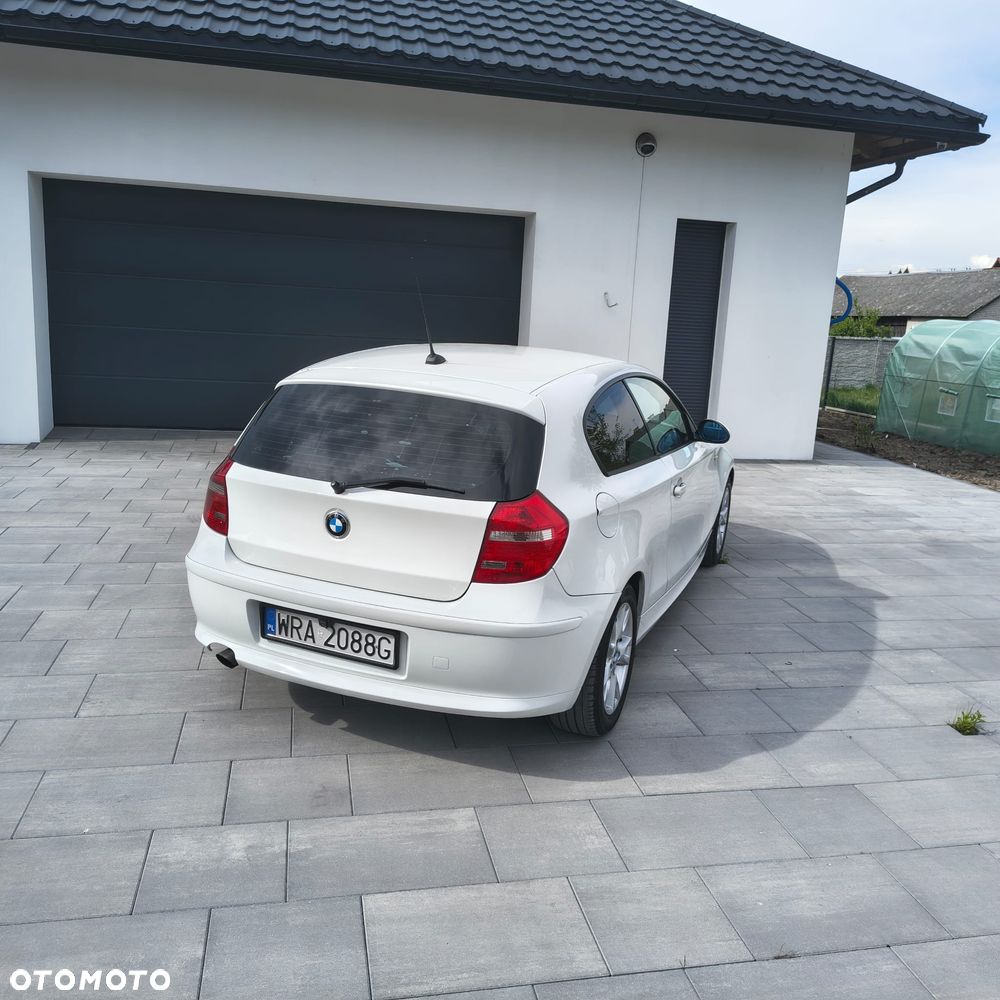 BMW Seria 1 118d - 3