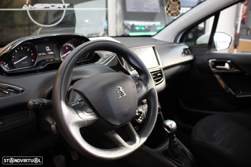 Peugeot 208 Hdi Pack Premium 100cv - 28