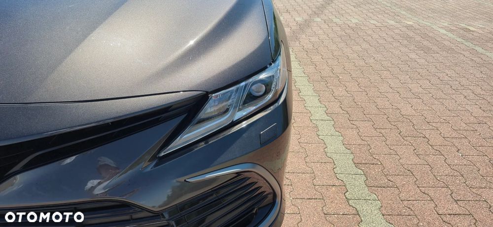Toyota Camry 2.5 Hybrid Comfort CVT - 11