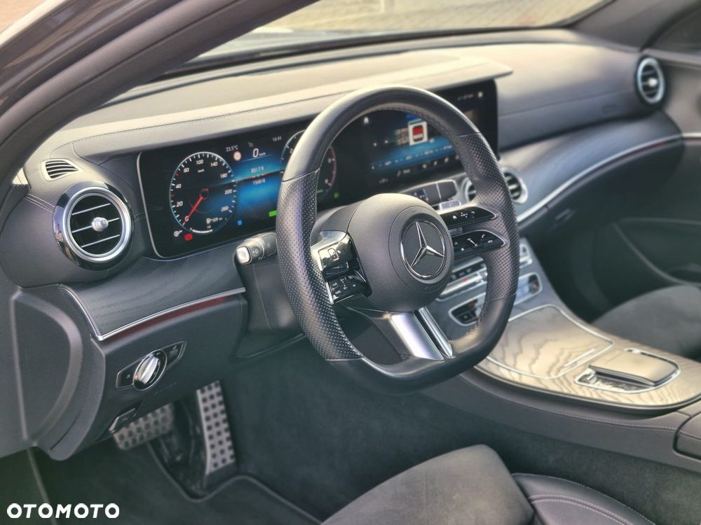 Mercedes-Benz Klasa E 220 d 4-Matic AMG - 9