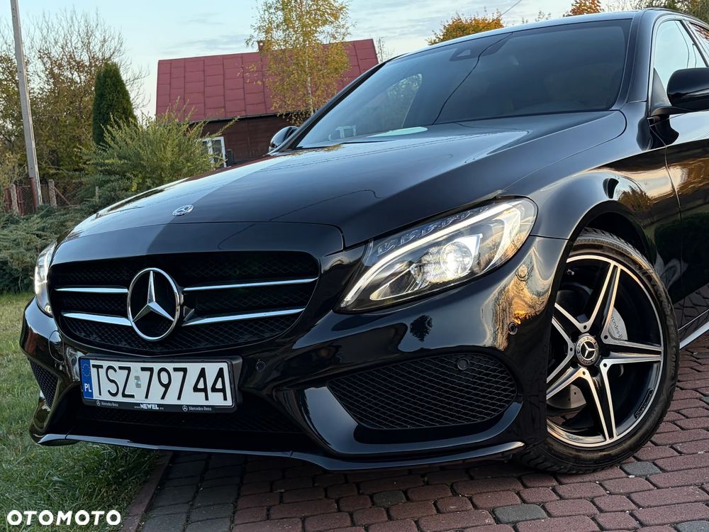 Mercedes-Benz Klasa C 180 9G-TRONIC AMG Line - 40