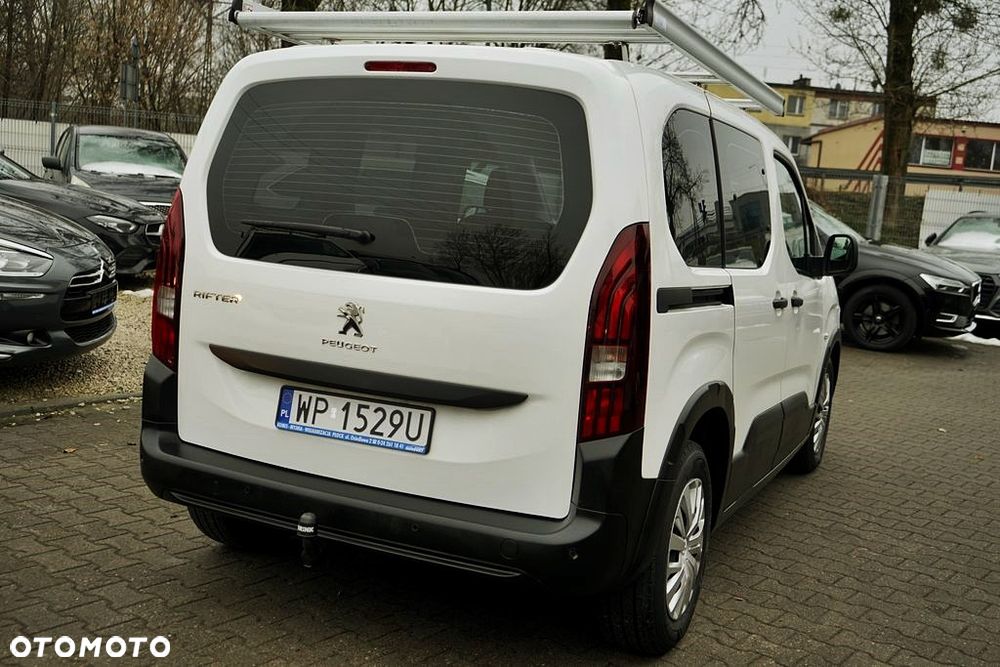 Peugeot Rifter - 6