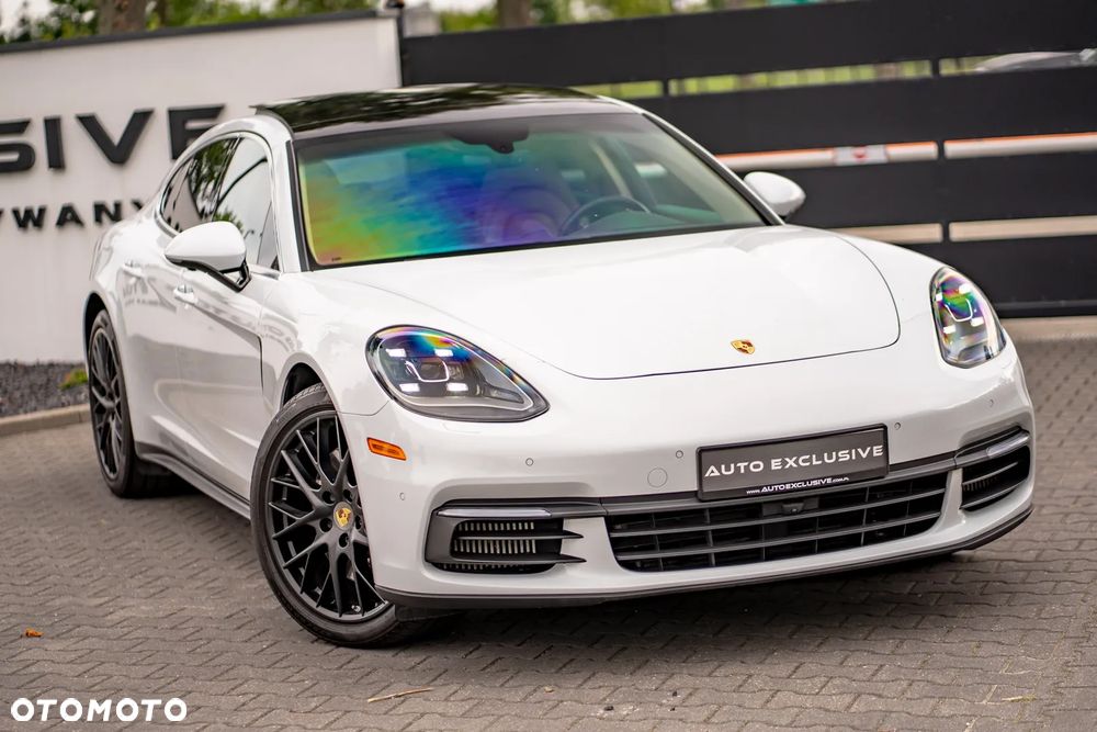 Porsche Panamera 4S - 5