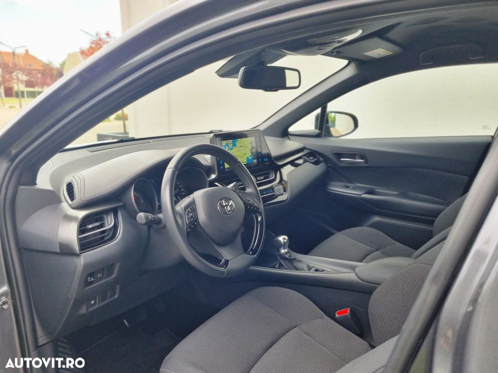 Toyota C-HR 1.8 HSD 122 CP 4x2 CVT C-ult Style - 13