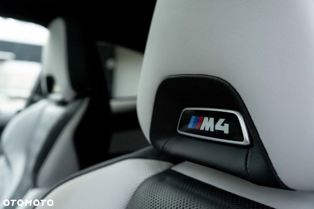 BMW M4 Competition M xDrive sport - 16