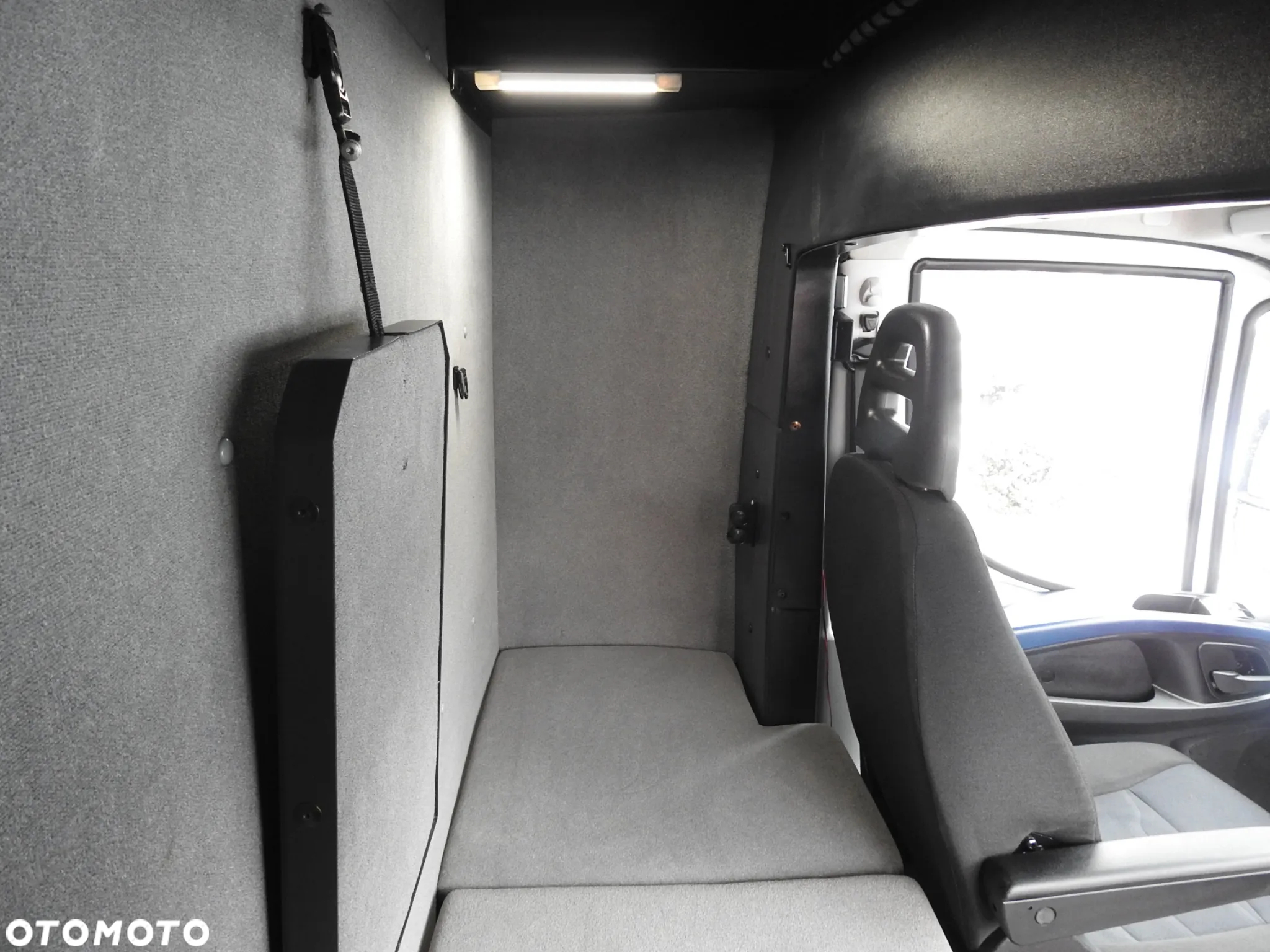 Iveco DAILY  35S18 PLANDEKA 10 PALET WEBASTO TEMPOMAT KLIMATYZACJA 180KM [ 267130 ] - 33