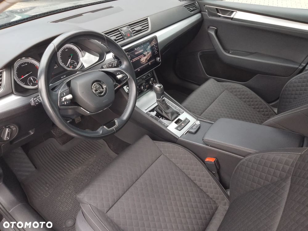 Skoda Superb 1.5 TSI Ambition DSG - 16