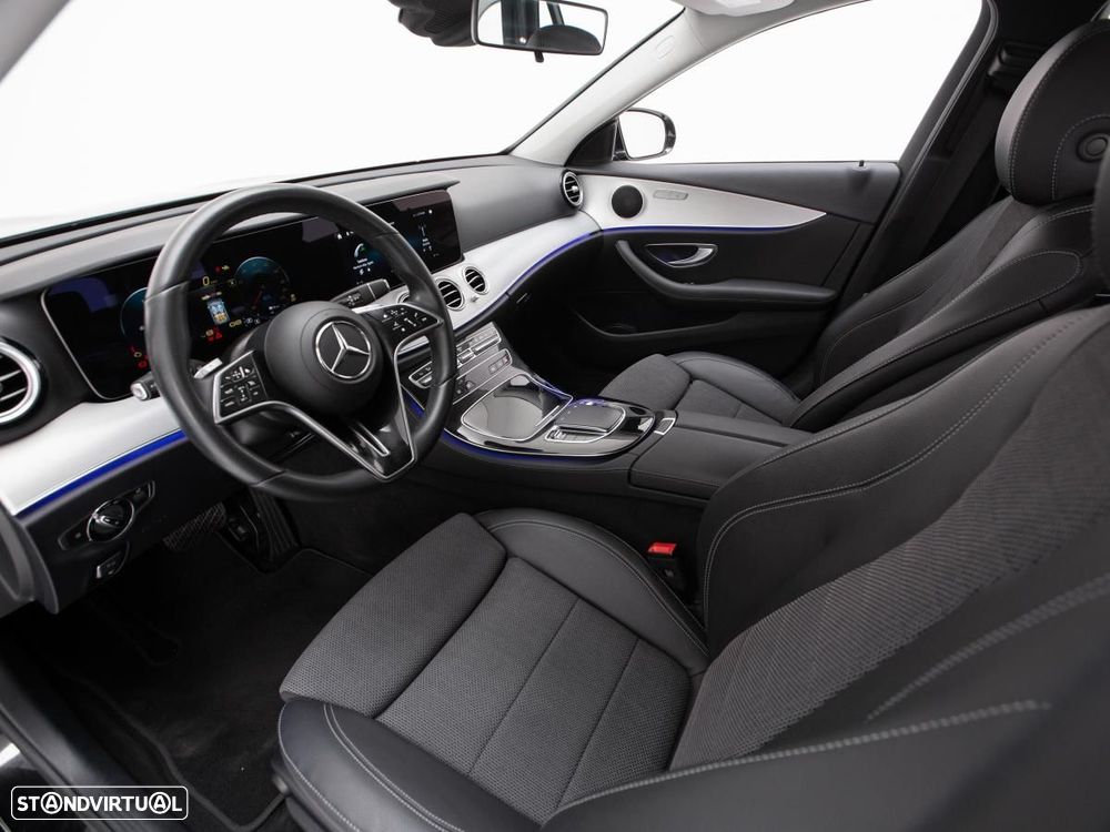 Mercedes-Benz E 300 de 4Matic 9G-TRONIC Avantgarde - 9