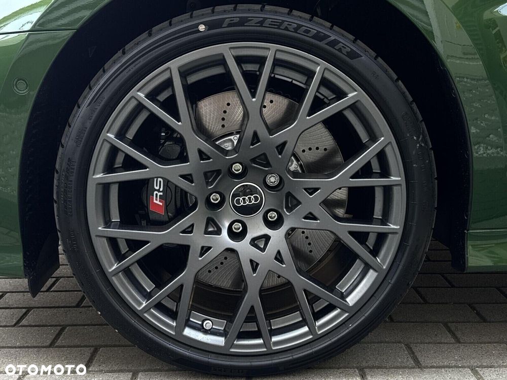 Audi RS3 Limousine - 12