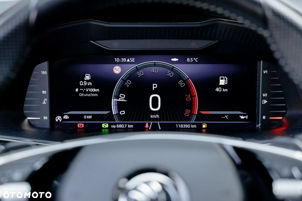 Skoda Superb 2.0 TSI Sportline DSG - 18