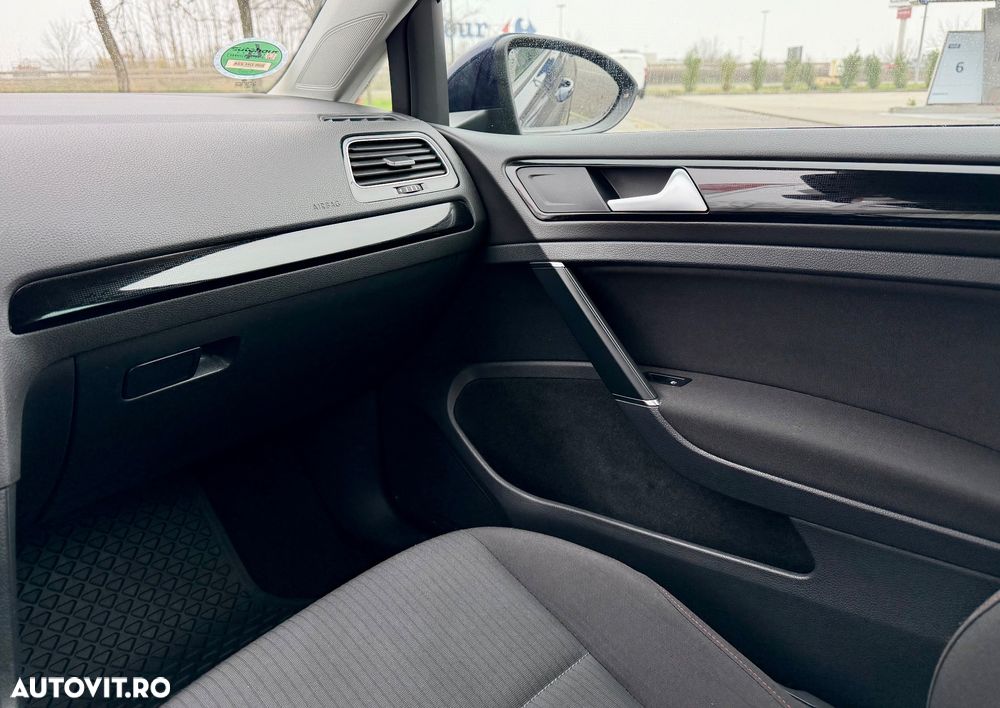 Volkswagen Golf 1.4 TSI Sound - 18