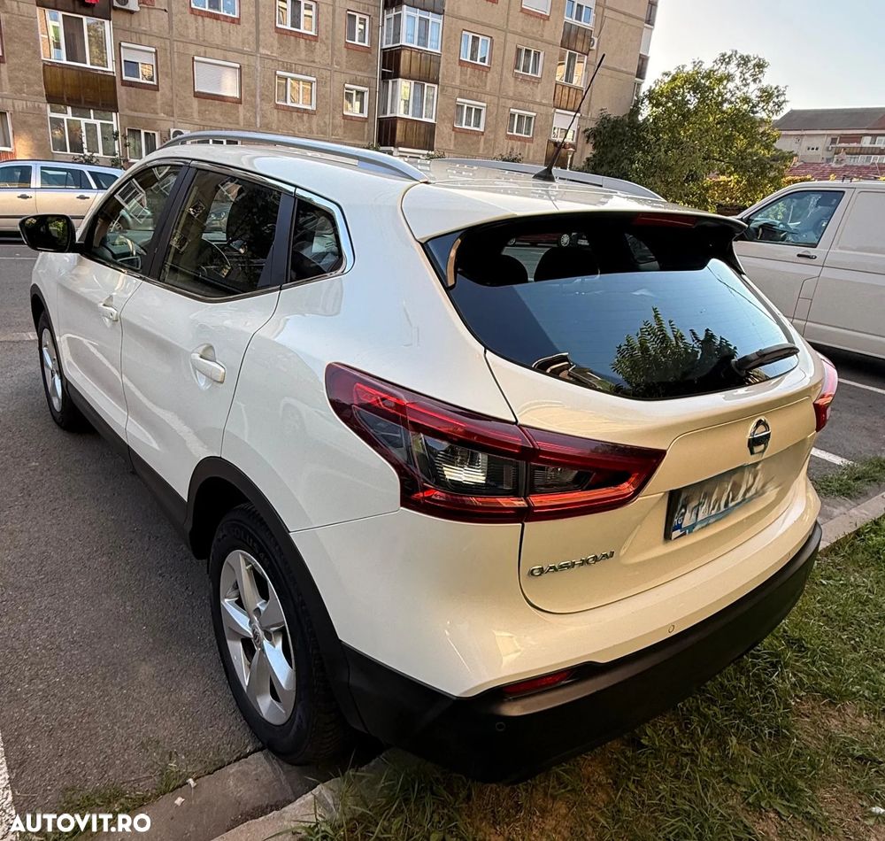 Nissan Qashqai 1.6 DCI Start/Stop 4X4-i Acenta - 3