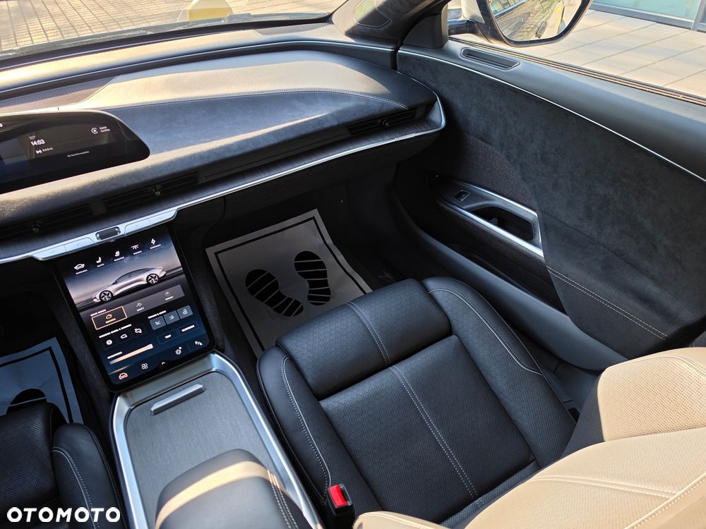 Lucid Air AWD Grand Touring - 13
