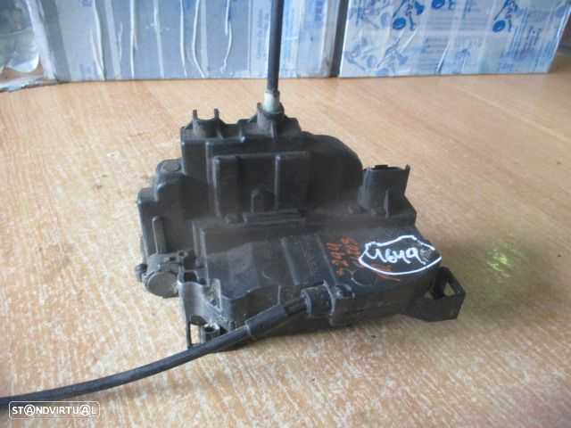 Fecho 300125D RENAULT CLIO 3 2006 1.5DCI 8V 70CV 5P CINZENTO FD 4 PINOS - 5