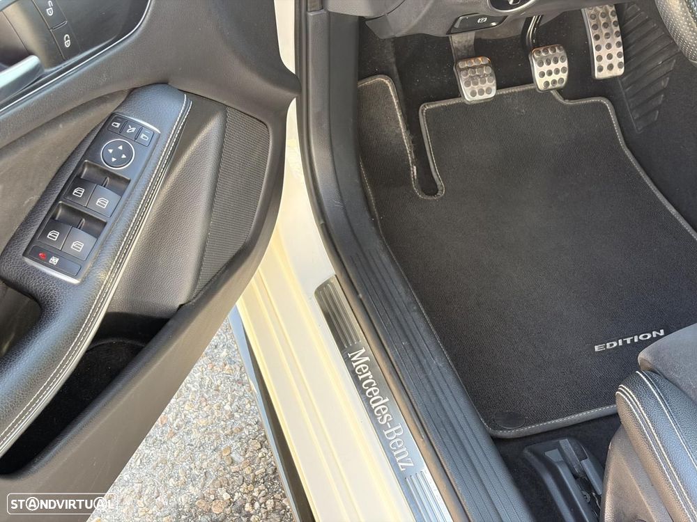Mercedes-Benz A 160 d AMG Line - 12