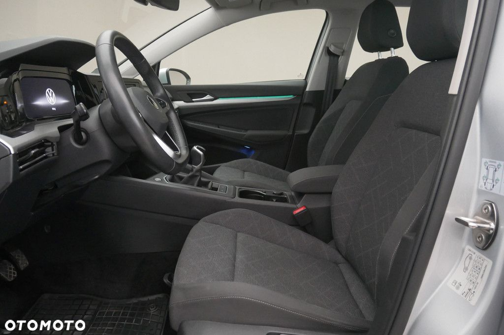 Volkswagen Golf - 12