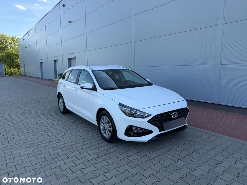 Hyundai i30 1.5 T-GDI 48V Modern - 1