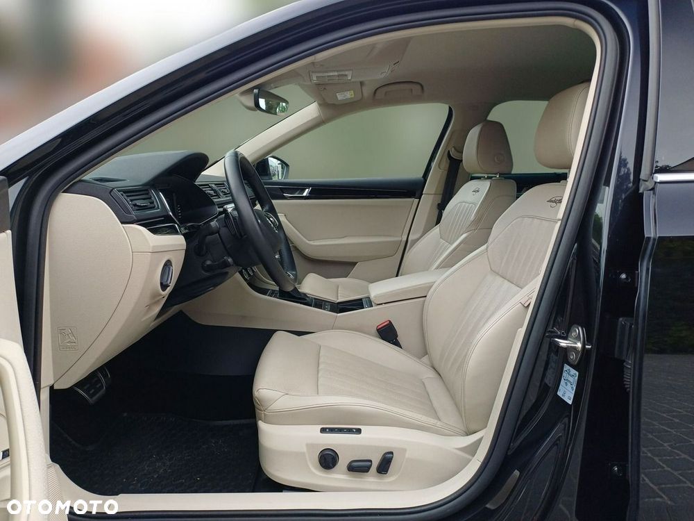 Skoda Superb 2.0 TSI 4x4 L&K DSG - 9
