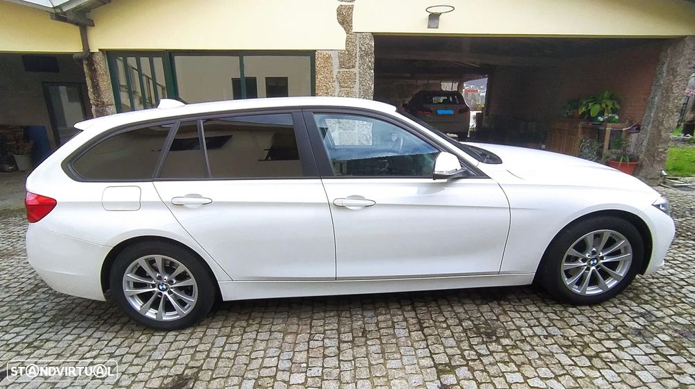 BMW 320 d Aut. Sport Line - 5