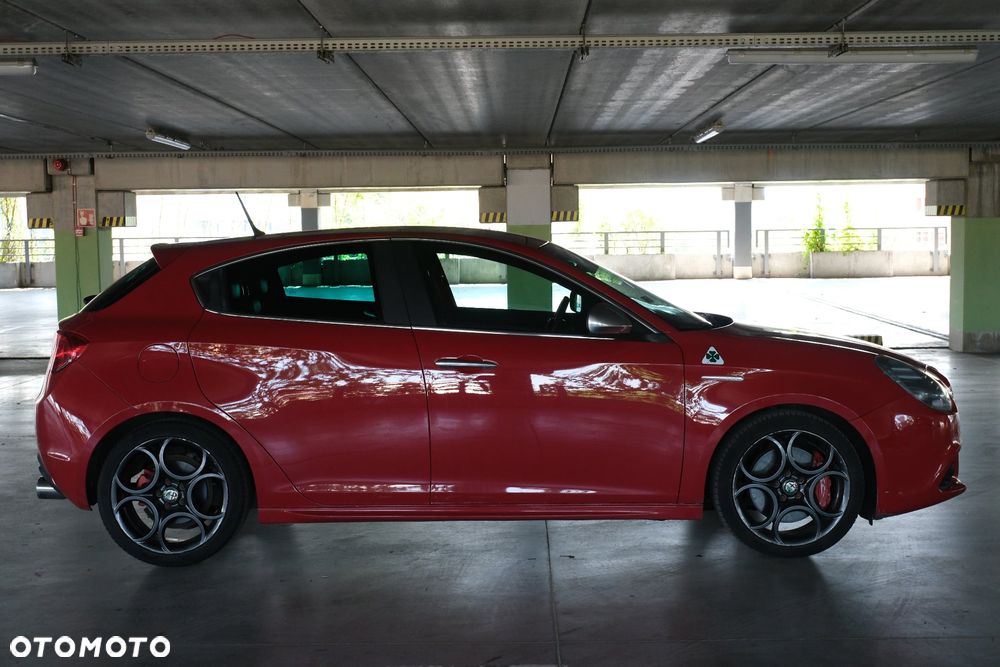 Alfa Romeo Giulietta 1.8 TBi 16V Quadrifoglio Verde - 5