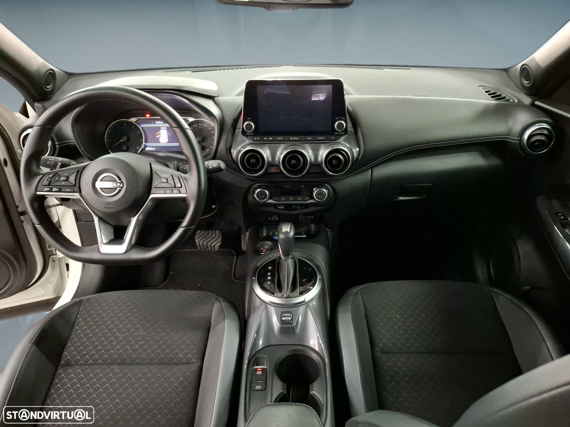 Nissan Juke 1.0 DIG-T N-Connecta NAV.+TwoTone NC DCT - 12