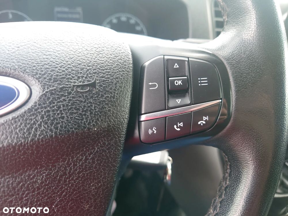 Ford Transit Custom 290 L2H1 Limited - 11