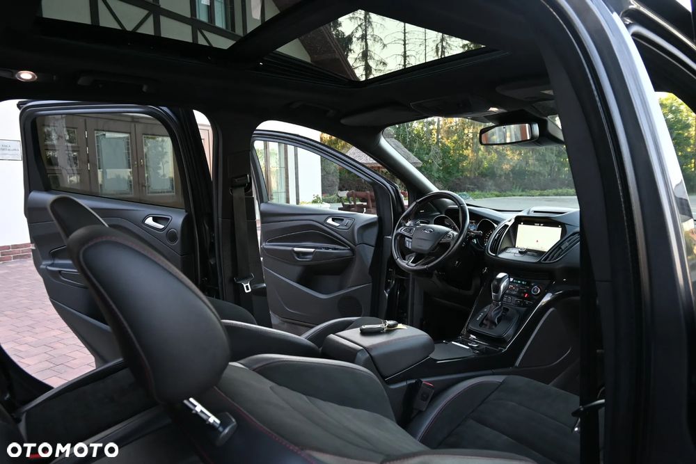 Ford Kuga 1.5 EcoBoost 4x4 ST-Line - 34
