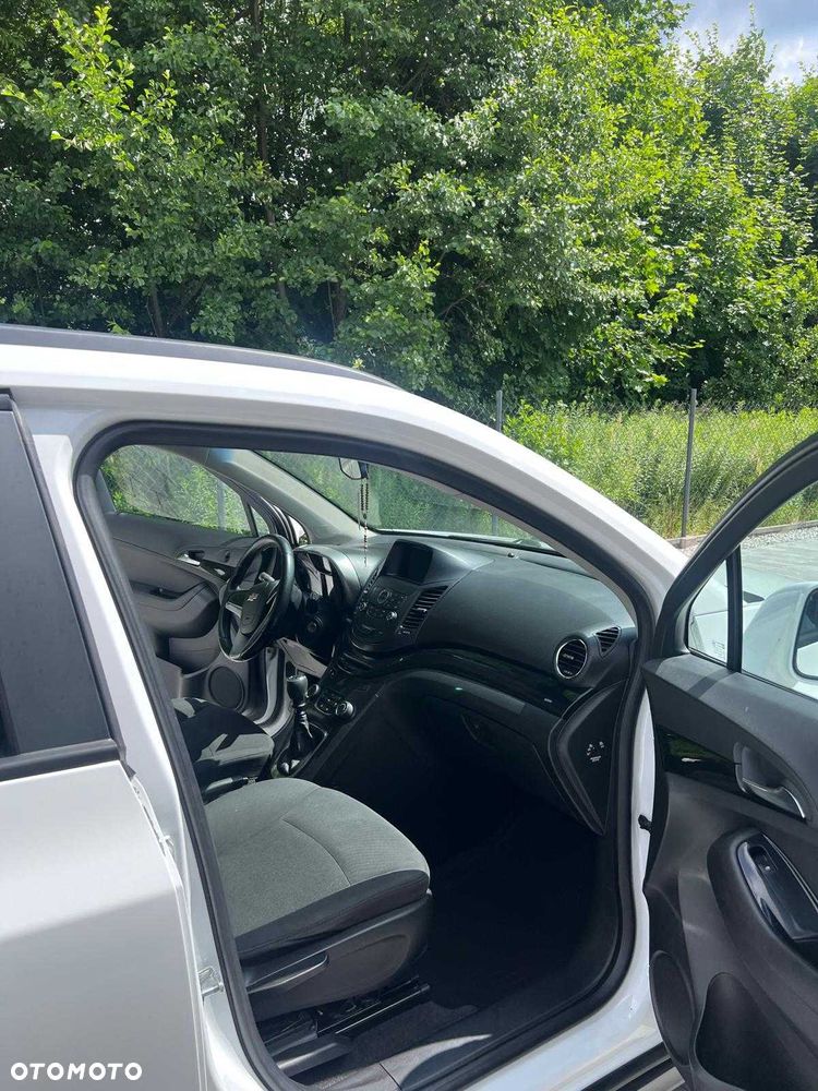 Chevrolet Orlando - 7