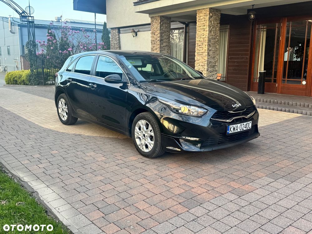 Kia Ceed 1.6 CRDi Eco-Dynamics+ (48V Mild-Hybrid) Platinum Edition - 6