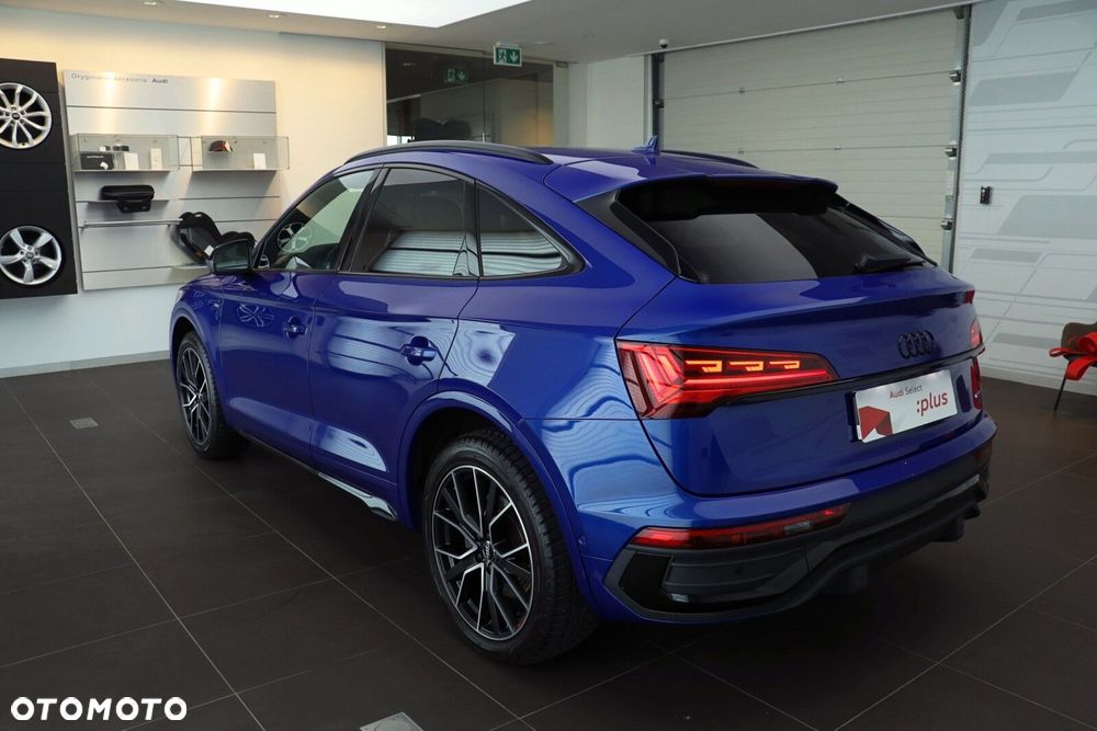 Audi Q5 Sportback - 4