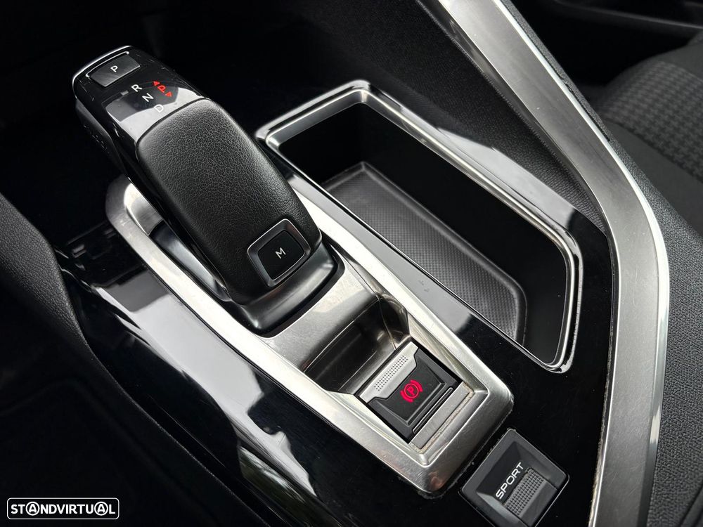 Peugeot 3008 1.5 BlueHDi GT Line EAT8 - 14