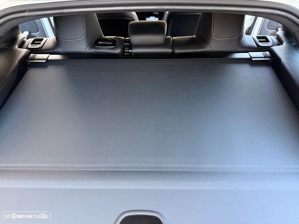 Mercedes-Benz CLA 250 e 8G-DCT Edition AMG Line - 41