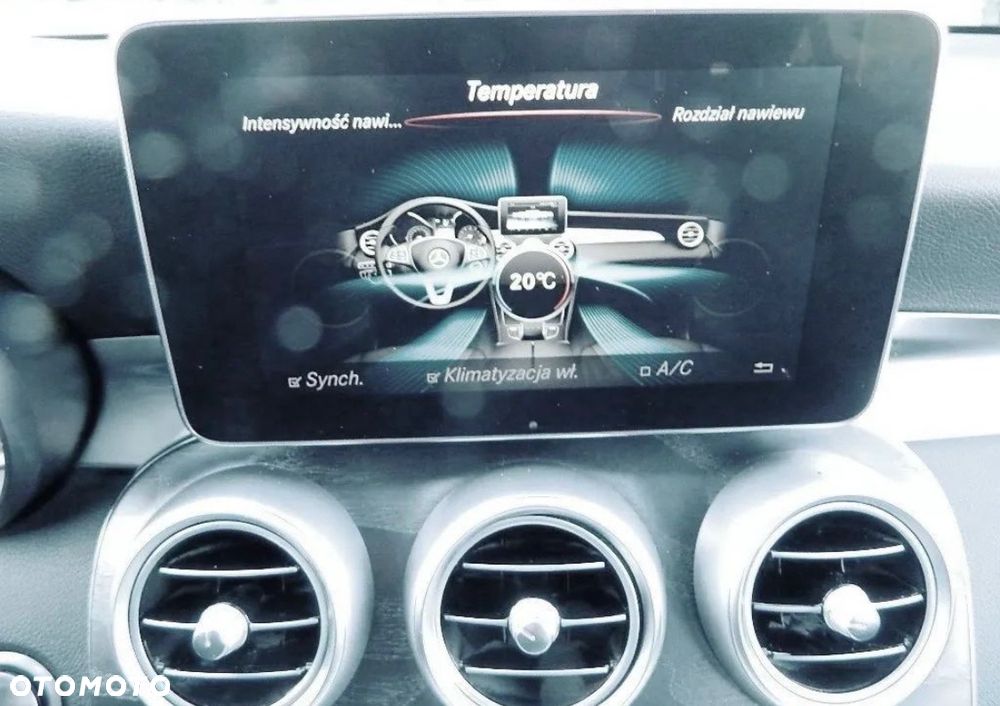 Mercedes-Benz GLC 300 4Matic 9G-TRONIC AMG Line Plus - 20