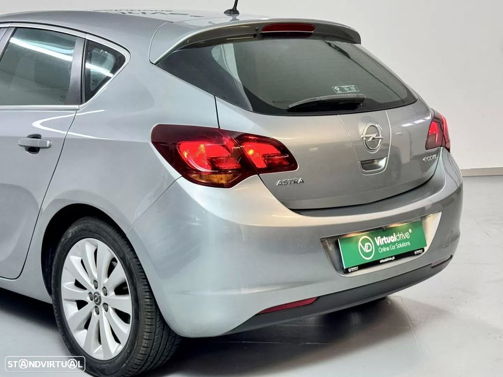 Opel Astra 1.3 CDTI Cosmo S/S - 10