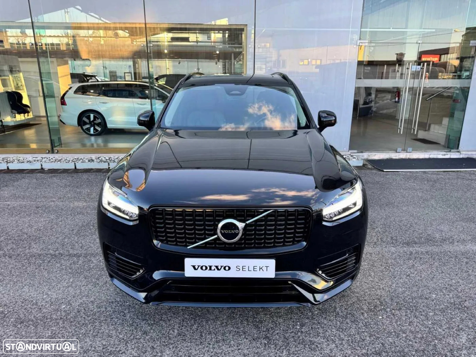 Volvo XC 90 2.0 T8 PHEV Plus Dark AWD - 21