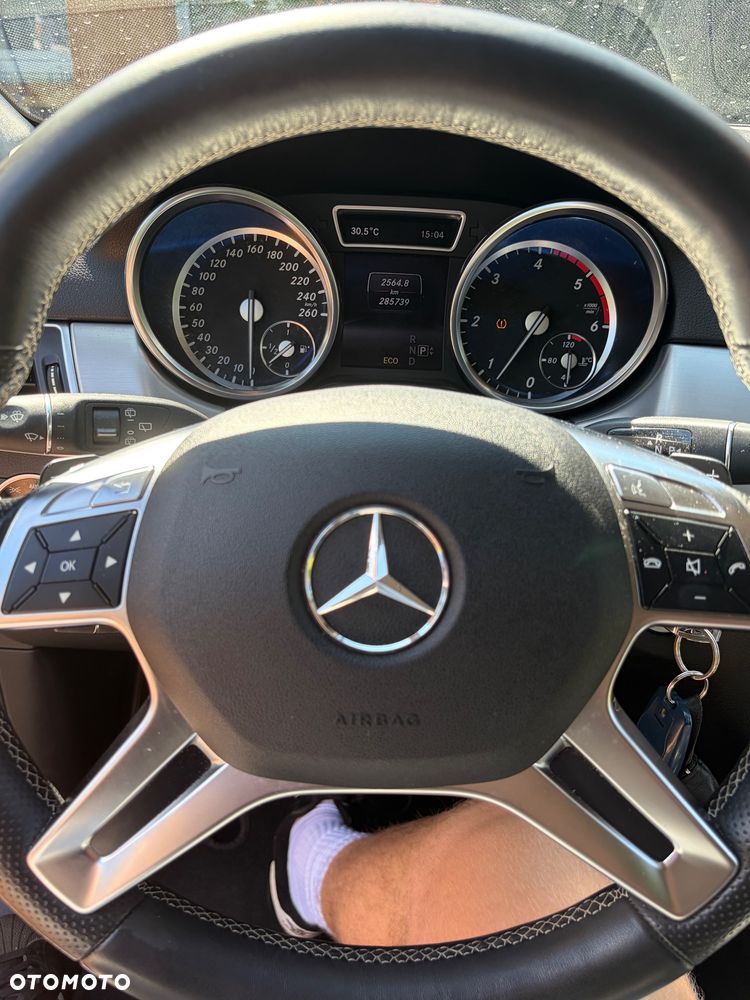 Mercedes-Benz ML 350 BlueTEC 4-Matic - 25