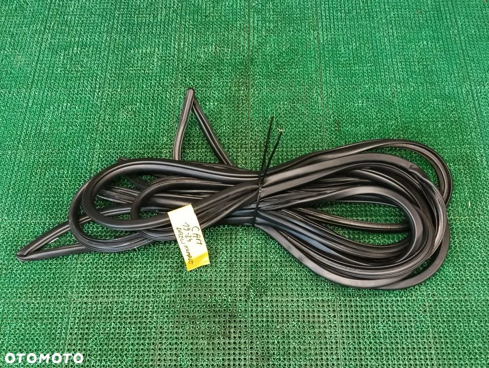 TOYOTA CAMRY 19-24r Uszczelka Drzwi Komplet / Karoseria - 1