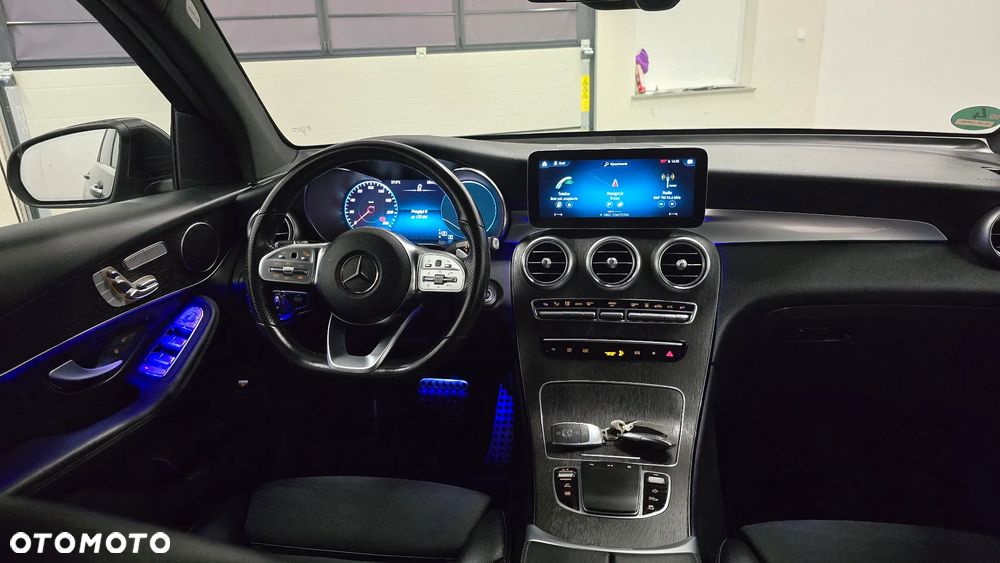 Mercedes-Benz GLC 300 de 4Matic 9G-TRONIC AMG Line - 17