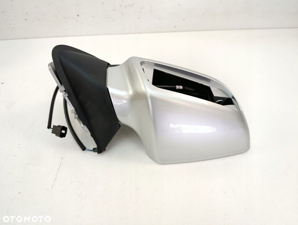 SUZUKI BURGMAN 650 LUSTERKO PRAWE - 4