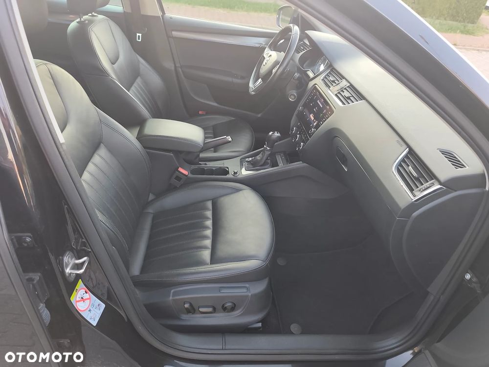 Skoda Octavia 2.0 TDI DSG Premium Edition - 25