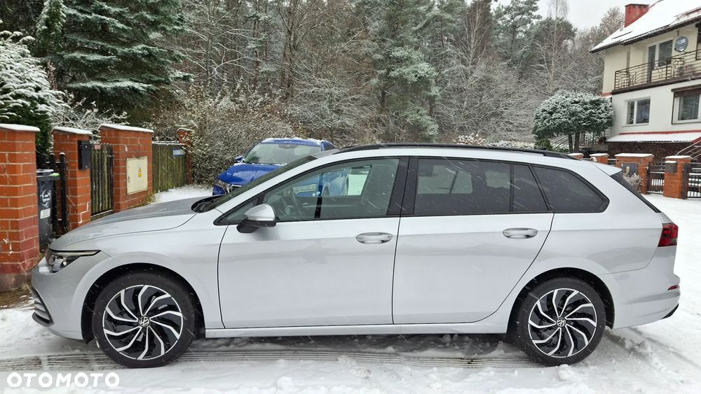 Volkswagen Golf Variant 2.0 TDI SCR DSG Life - 26