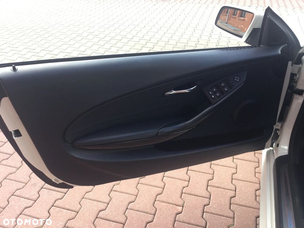 BMW Seria 6 650 i - 16