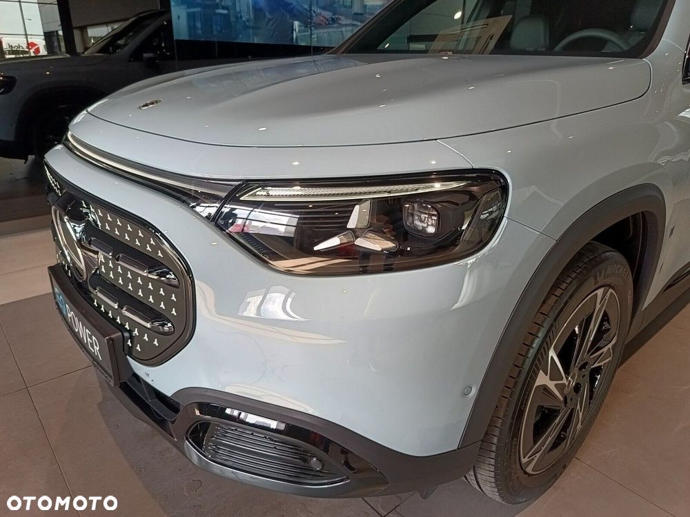 Mercedes-Benz GLB - 4