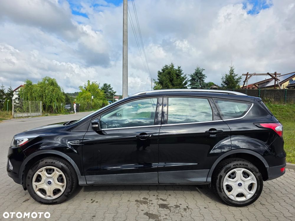 Ford Kuga - 2