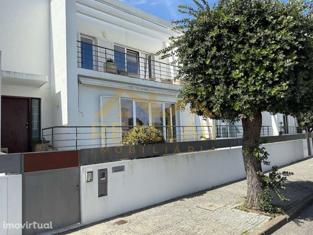 MORADIA T3 em zona PREMIUM- VILA DO CONDE - Grande imagem: 2/42